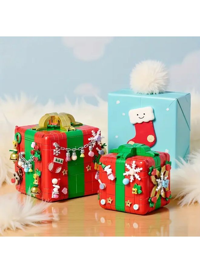 Red And Green Christmas Building Blocks Set 1100 Pcs With Santa Reindeer Snowman Tree Decorations - Image 1